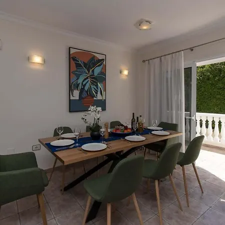 Belkis Villa
