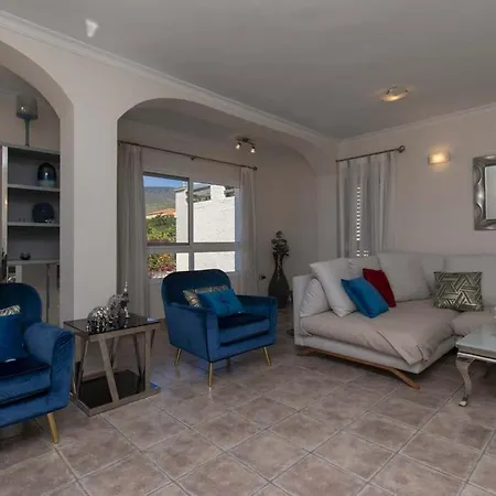Belkis Villa