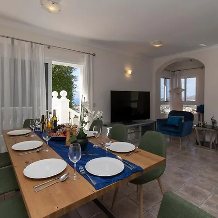 Villa Belkis *