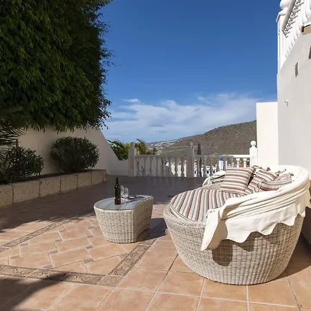 Belkis Villa