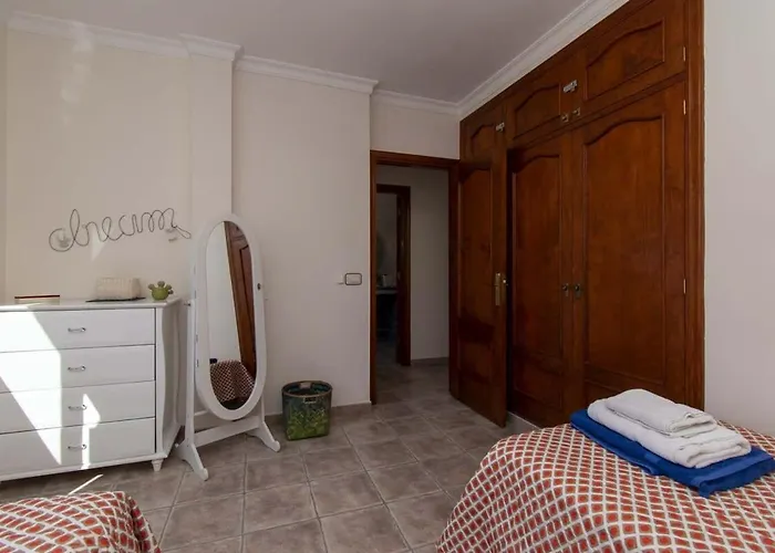 Belkis Costa Adeje (Tenerife)