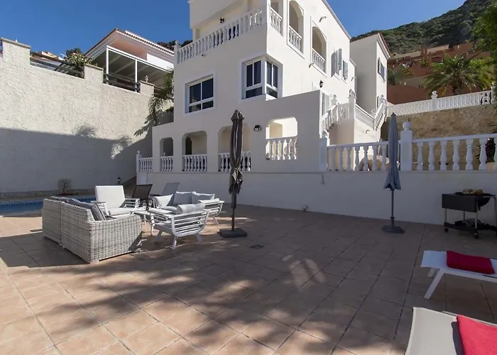 Belkis * Costa Adeje (Tenerife)